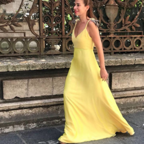 Ines sales dorado vestidos